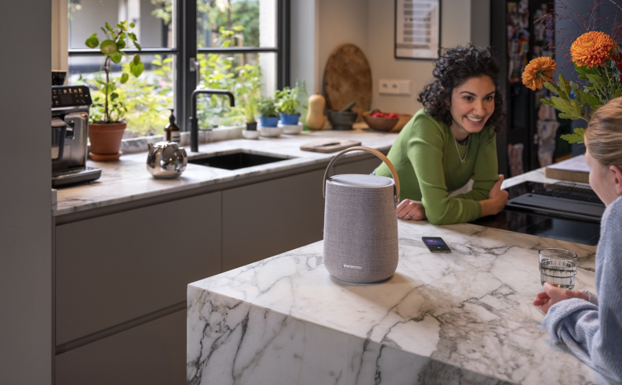 feature WiFiBluetooth